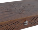 TABLE SCULPTATE NUC MASIV